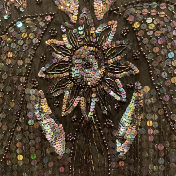 Plus Size Sunflower sequin blouse - Picture 2 of 6